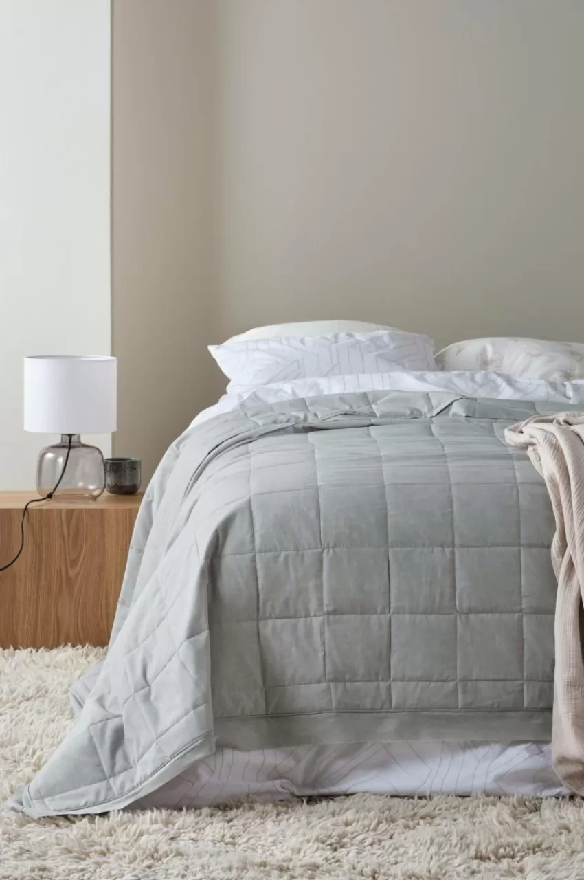Flash Sale SENTE Päiväpeite Parisänkyyn 260x260 Cm Päiväpeitteet